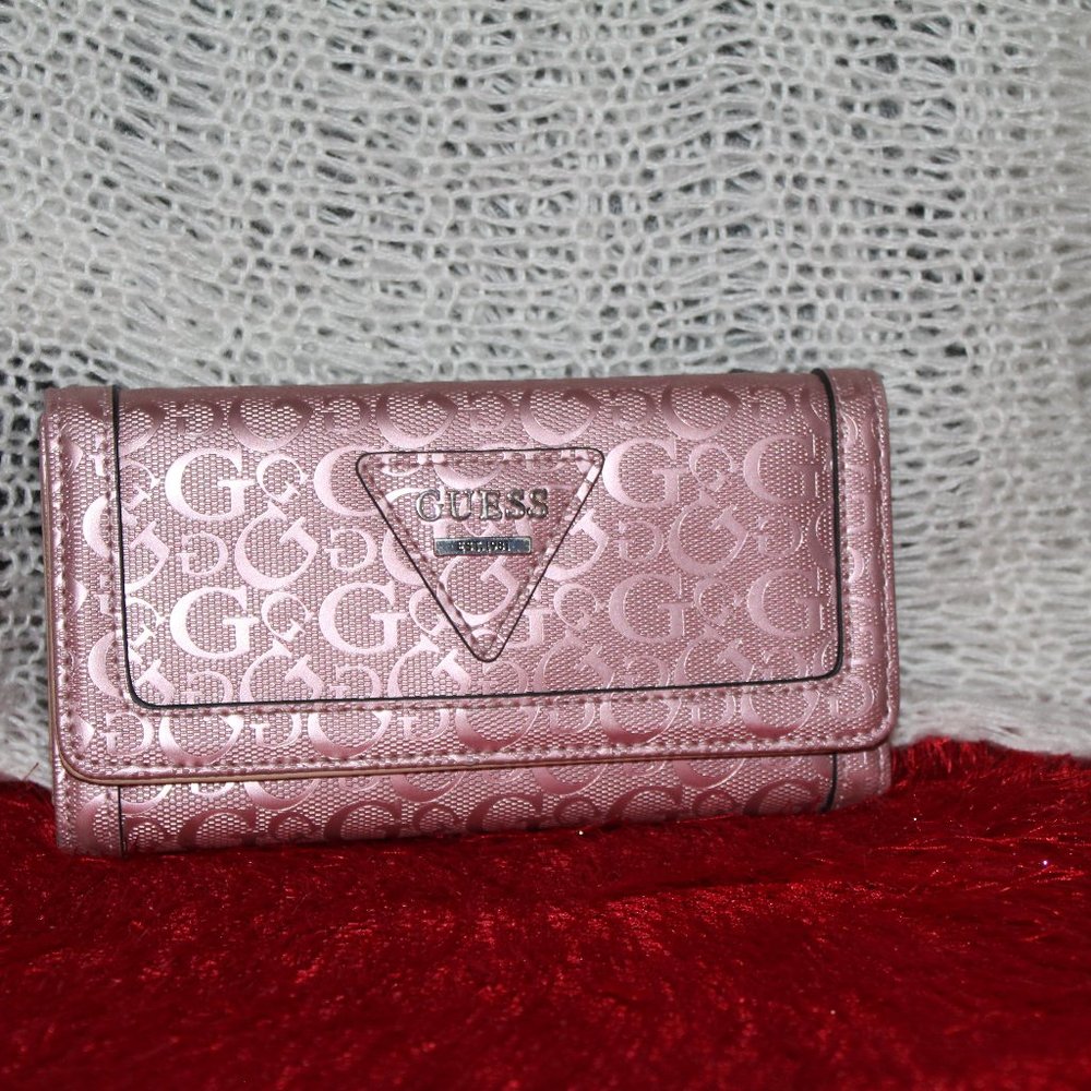 Guess wallet